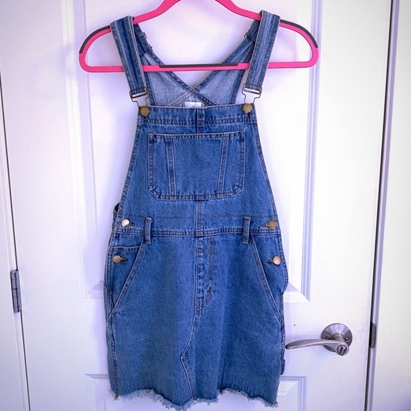 Princess Polly Crowe Valley Denim Pinafore - Picture 2 of 3